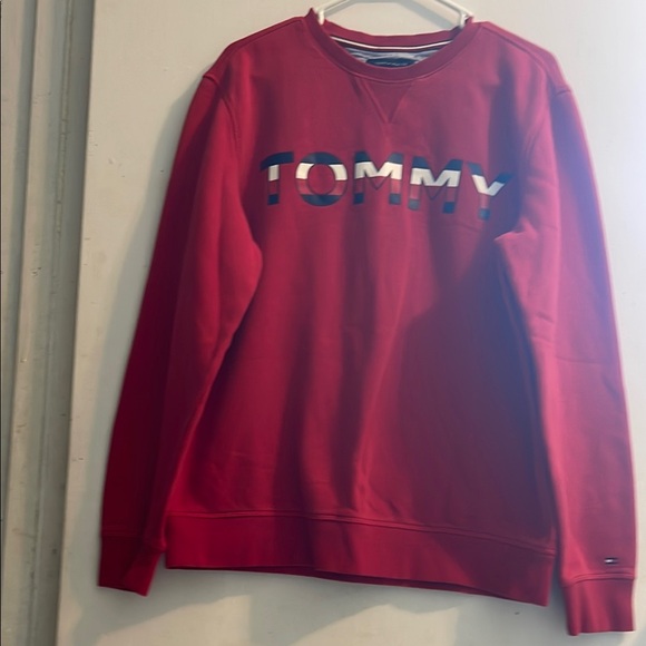 Tommy‎ Hilfiger Red Crewneck Sweater - Picture 1 of 4